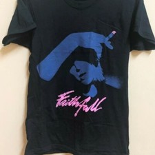 Marianne Faithfull smoking retro black Unisex T-shirt Q3445