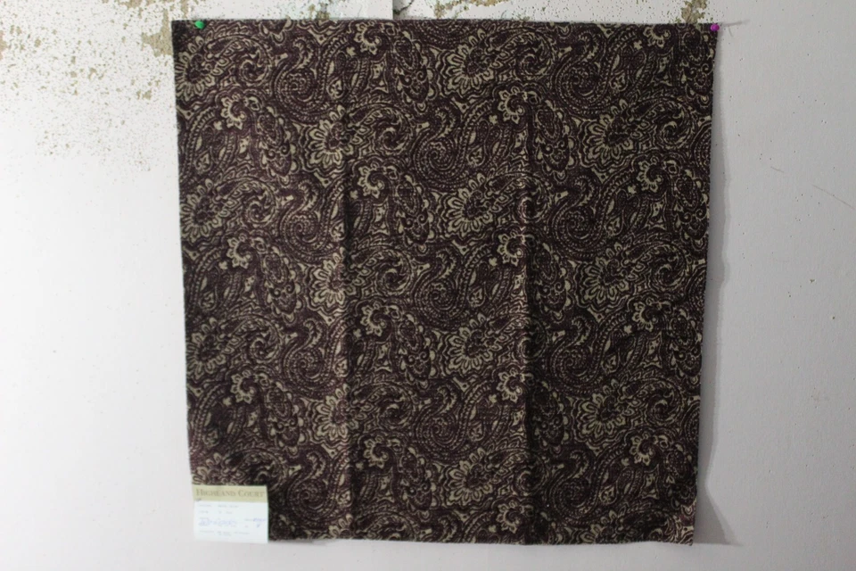 Highland Court, Blair,编织天鹅绒佩斯利,26.50 英寸 W X 26.50 英寸 L,各种颜色 — 第 4/4 张图片