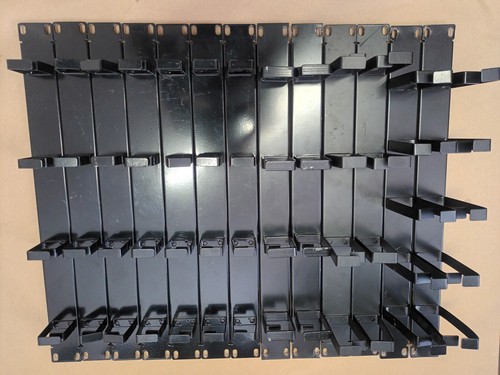 Lot de 13 x Barres de Gestion de Câble 1U 19" Montage en Rack Rangement de Câble 4/5 Anneau - Photo 2/8