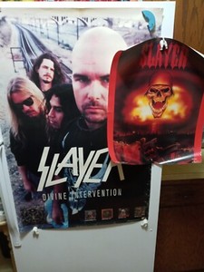 Slayer Divine Intervention 1994 (Heavy Wear) + 1993 Destoyed City Skull (Damage)