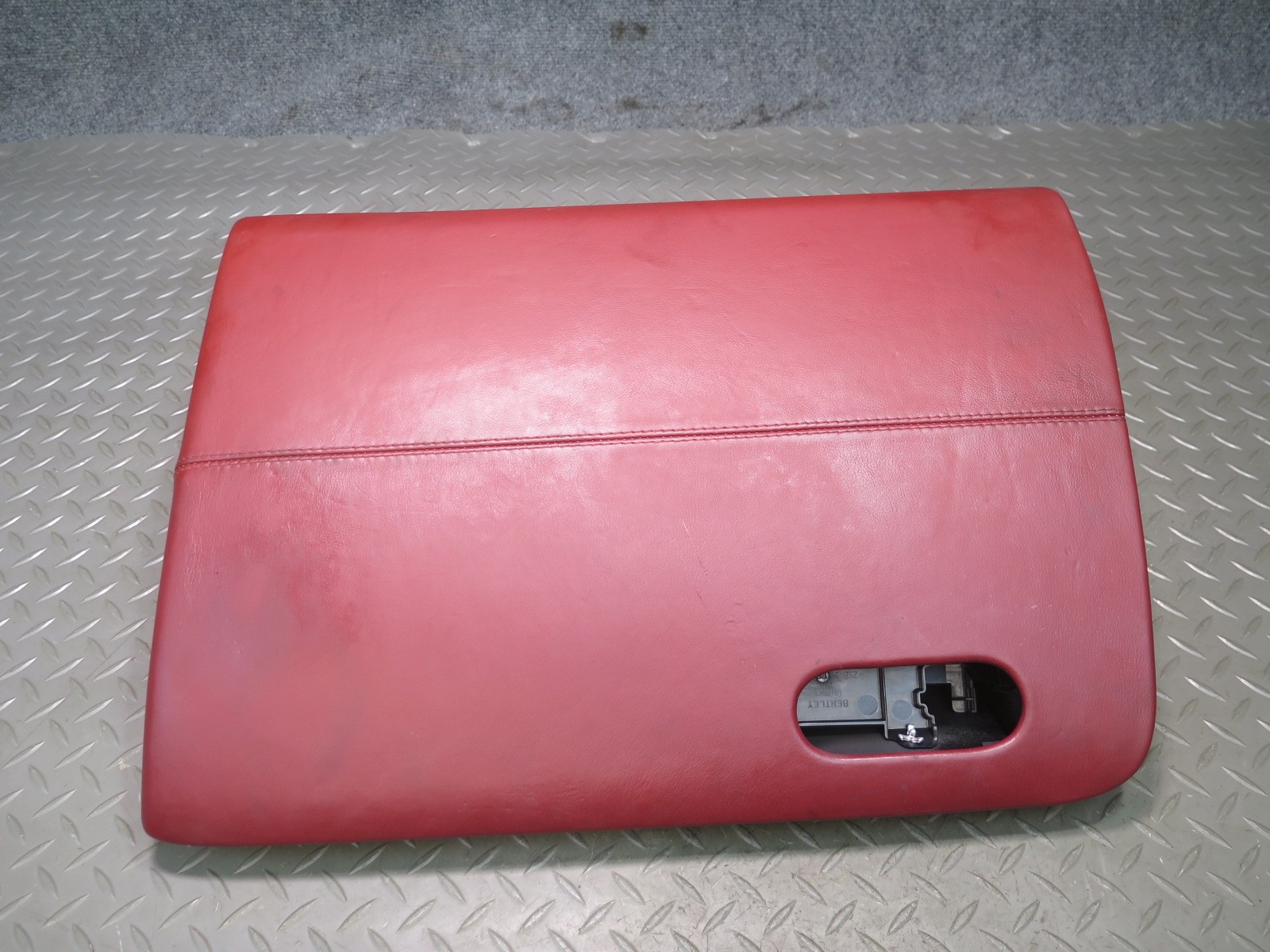 2006-2012 BENTLEY FLYING SPUR FRONT RIGHT SIDE DASHBOARD DASH GLOVE BOX LID