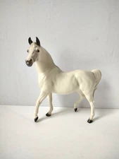 Hagen Renaker Designers Workshop horse figurine Arabian Zara