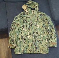 API, LLC. US Navy Type III Working Parka Medium X-Long NWU Digital Camo NSN