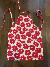 MU Kitchen Apron Red Poppy Print 26 Inch x 35 Inch