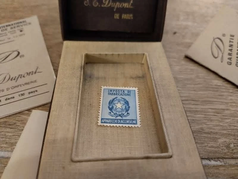 accendino Dupont de Paris laminato oro 20 micron 1975 linea 1 righe verticali - Immagine 3 di 4