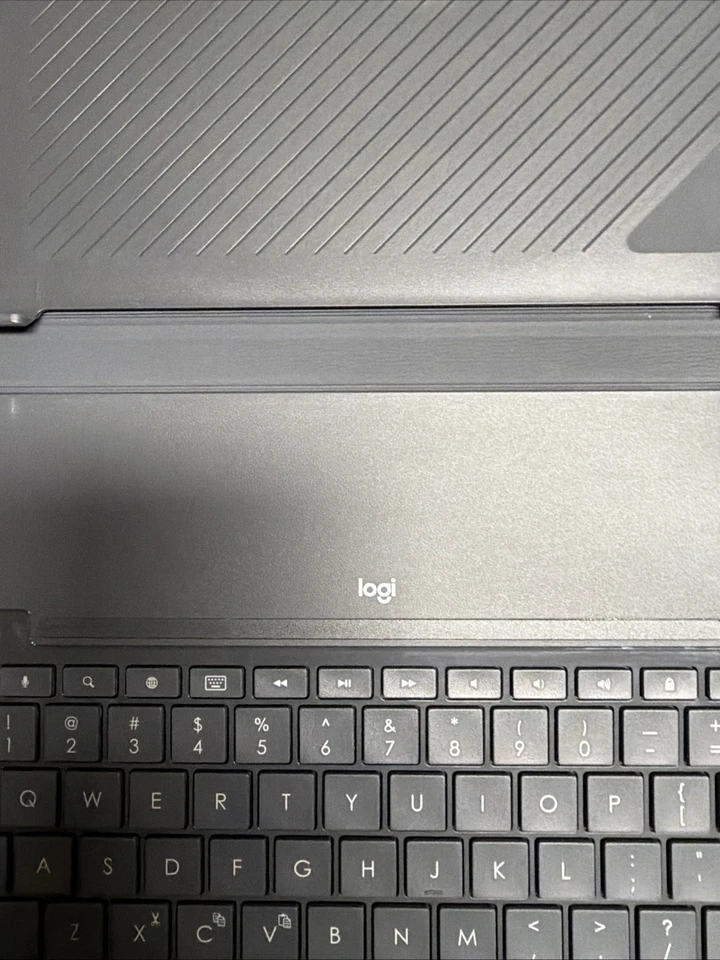 Тонкий чехол-книжка Logitech 9,7 Вт клавиатура для iPad 5-го и 6-го поколения iPad Air 1-го поколения - Изображение 4 из 4