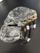 Predator Mask From The Alien Versus Predator Franchise Made By Rubies