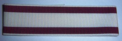 POLNISCH - Tapferkeitskreuz, Medaillenband x 6''.