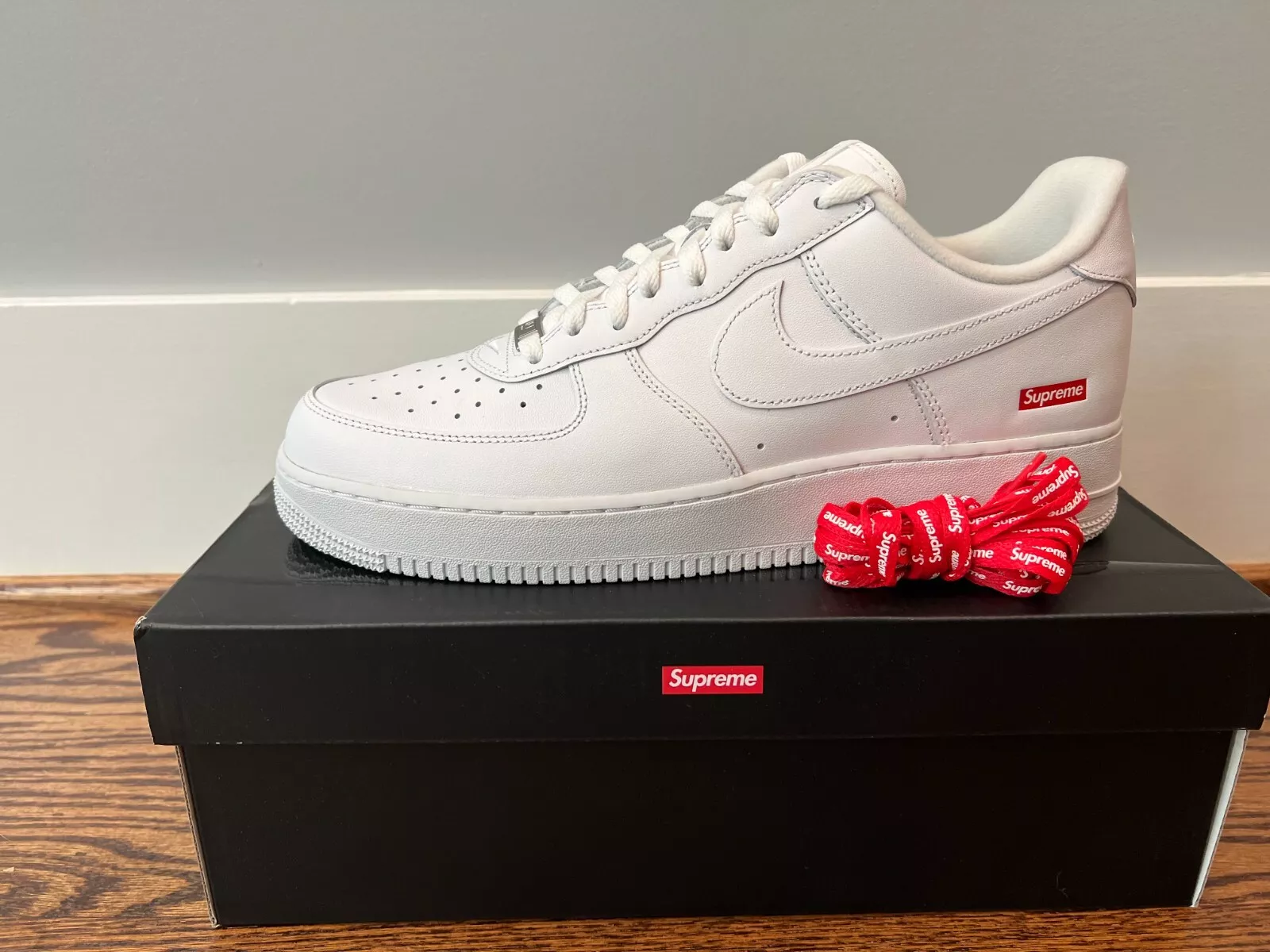 Taille 12   Logo Nike Air Force 1 Low x Supreme Box   Blanc 2020 livraison rapide !