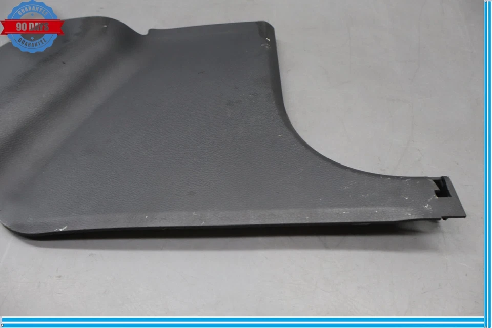 08-15 Mercedes C250 GLK350 W204 Cubierta de moldura de panel delantero derecho OEM Foto 3 de 4