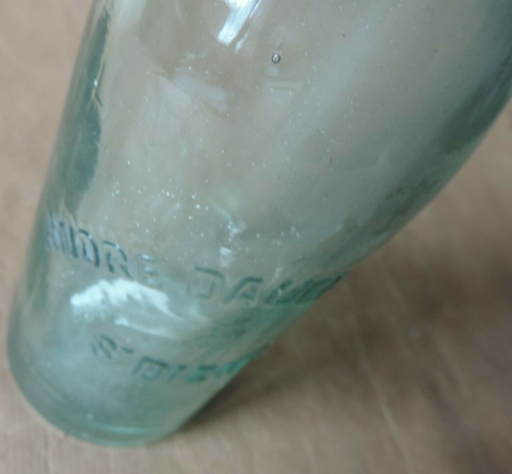 Bouteille vintage bouchon porcelaine