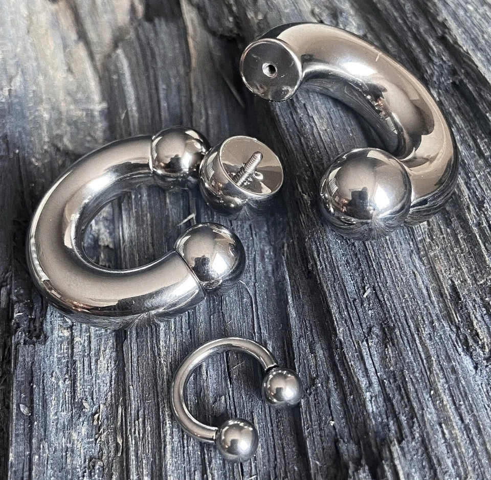 Zapato de caballo herradura roscado interno barra circular de titanio sólido G23 1 pieza Foto 4 de 4