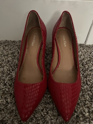 Calvin Klein Womens Gayle Red Leather Pointed Toe Slip On Pump Heels Size 