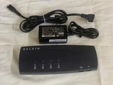 Belkin  OmniView E Series (F1DB104P2B) 4-Ports External KVM switch PS/2 
