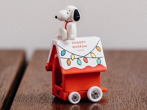 Peanuts x Tomica Snoopy & House Car Snoopy Museum Limited Peanuts x Tomica Snoopy & House Car Snoopy Museum Limited