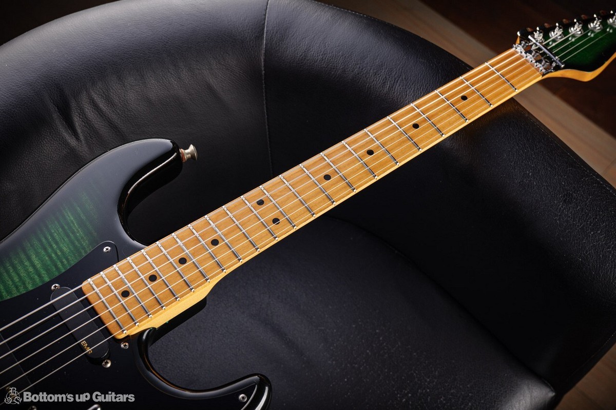 Valley Arts Custom Pro Green Burst 1P Flame Maple Body USA 1992 ST