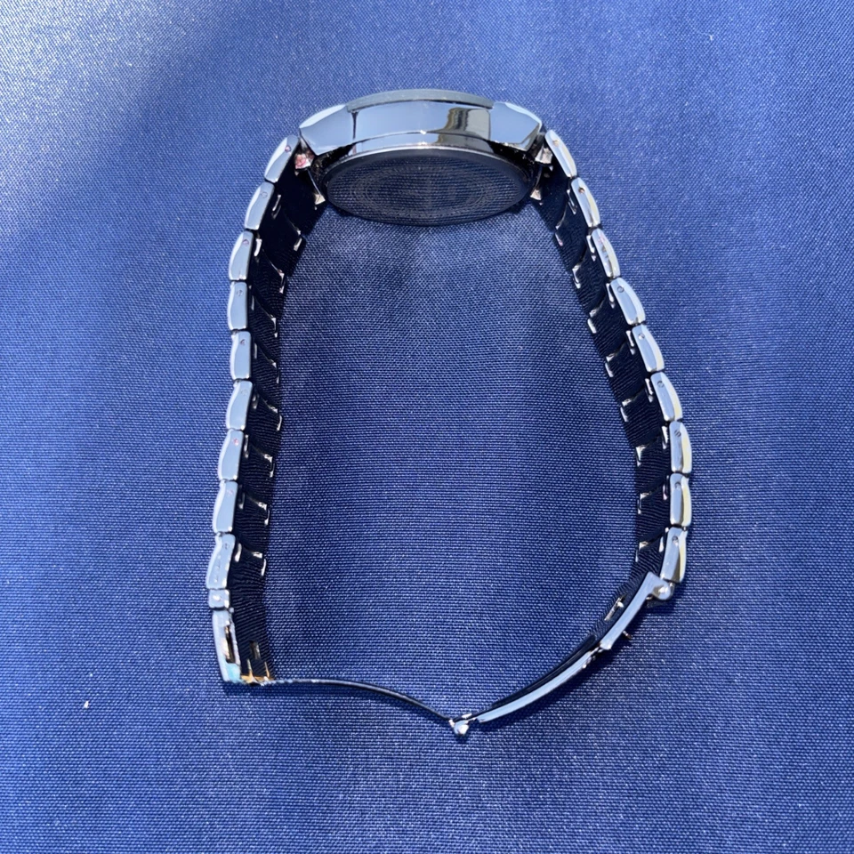 Rare Unique Vintage Charles Raymond Watch Quartz Water Resistant No. 4324 - Image 3 of 4