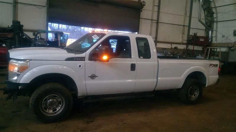 Air Flow Meter 6.7L Diesel Fits 11-16 FORD F250SD PICKUP 5871108 - Image 2 of 4