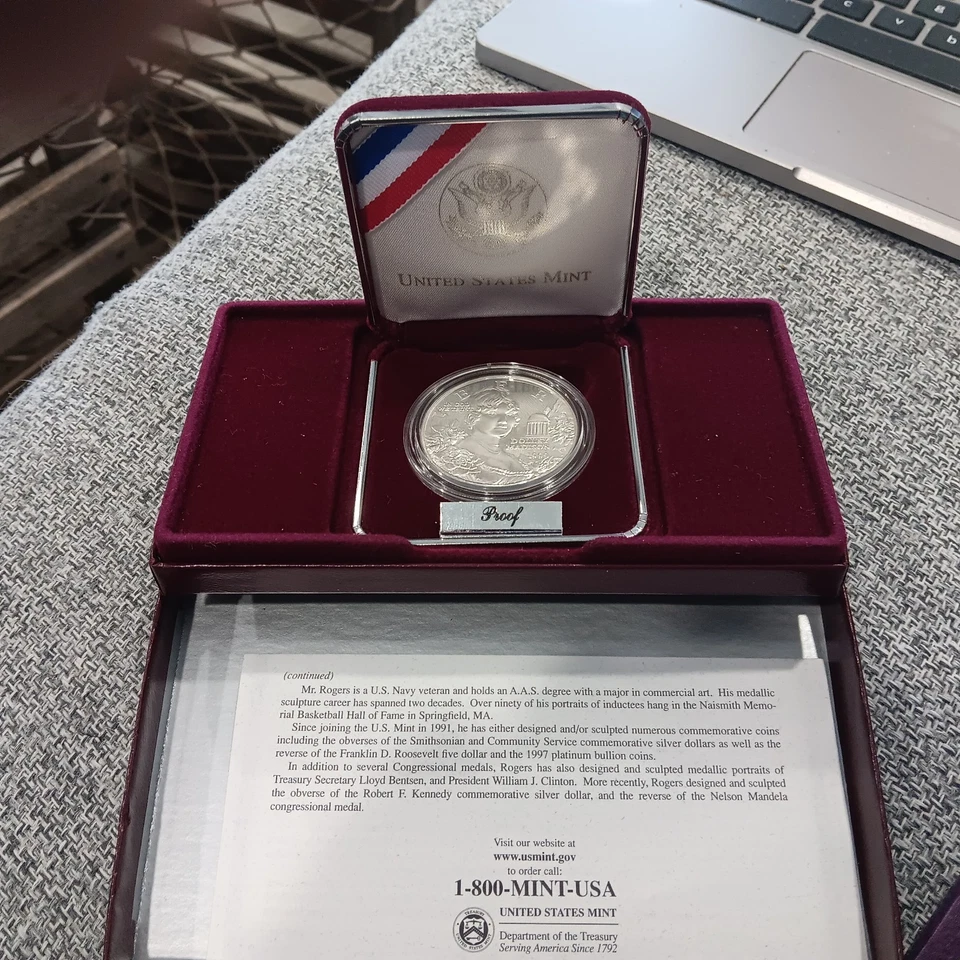 Proof Silver Dollar (Dolly Madison) in presentation case. With Cert. of Authent - Image 2 of 2