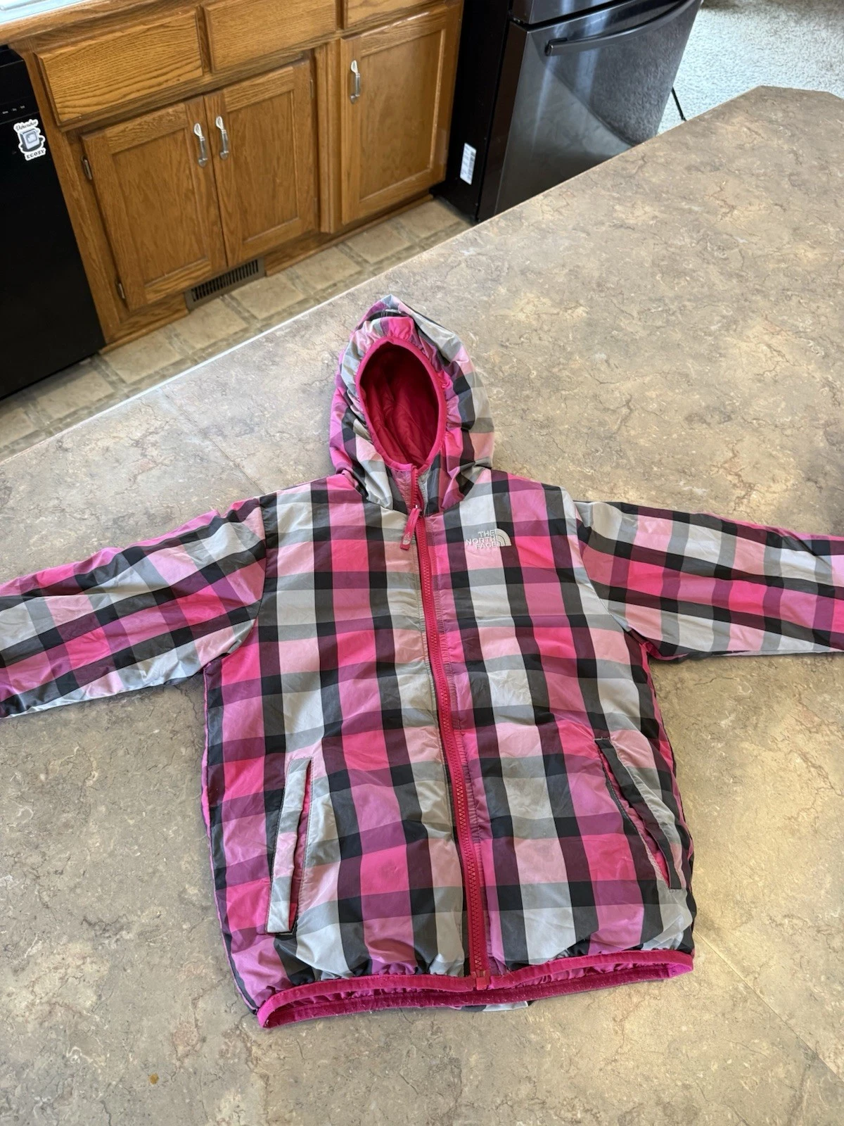 The North Face Girls Reversible Winter Jacket Pink Size M 8-10