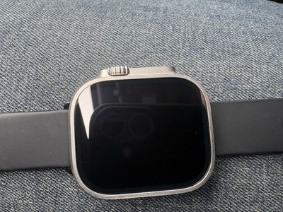 Watch Ultra 49mm Titanium Case Gray, GPS Touch Screen, 32GB, Black Band