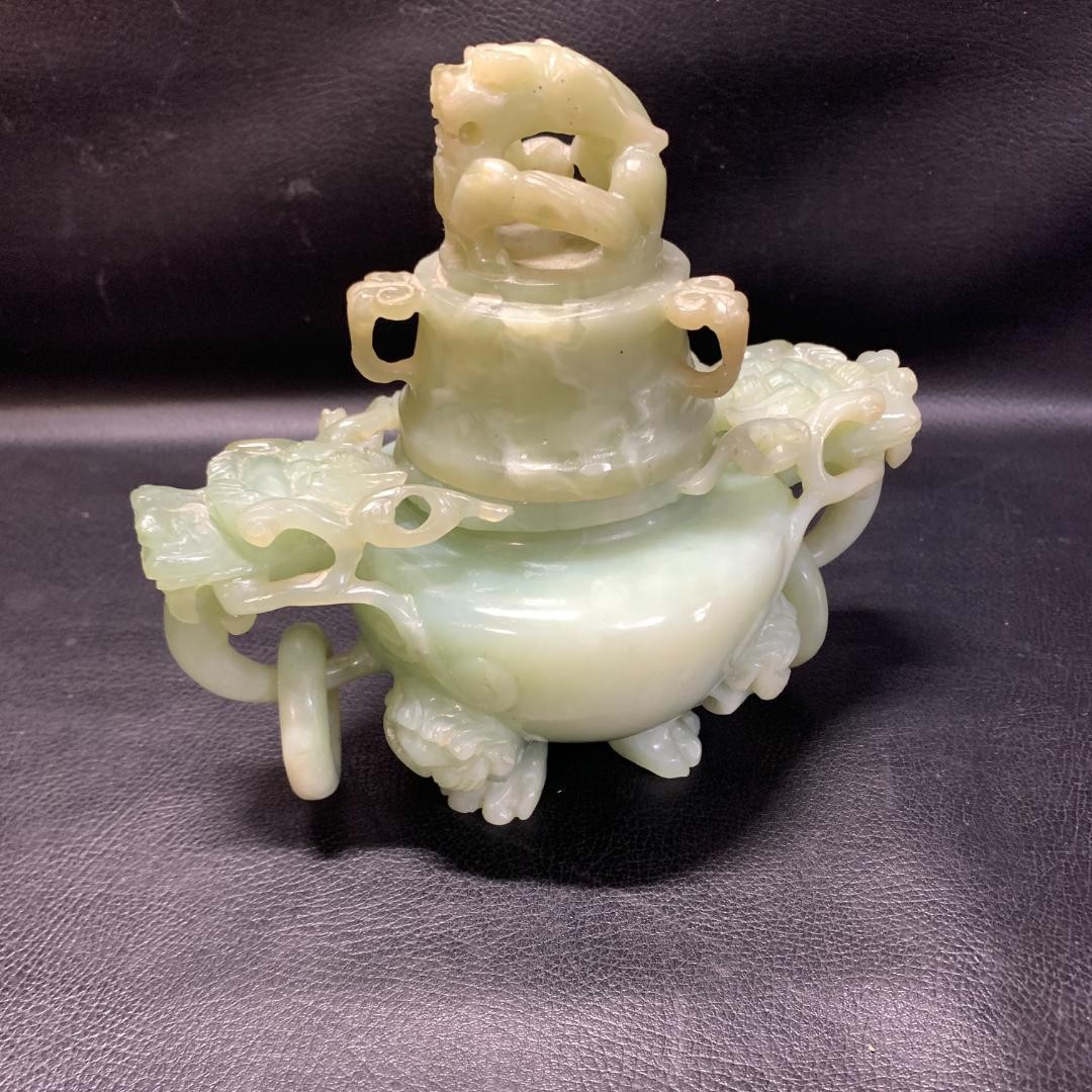 Antiguo arte chino quemador de incienso piedra de jade talla trípode soporte ...