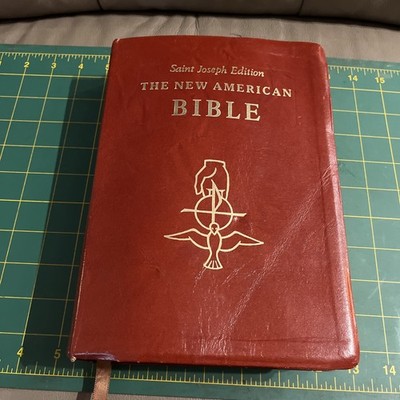 St Joseph Edition of the New American Bible 1986 Large Type