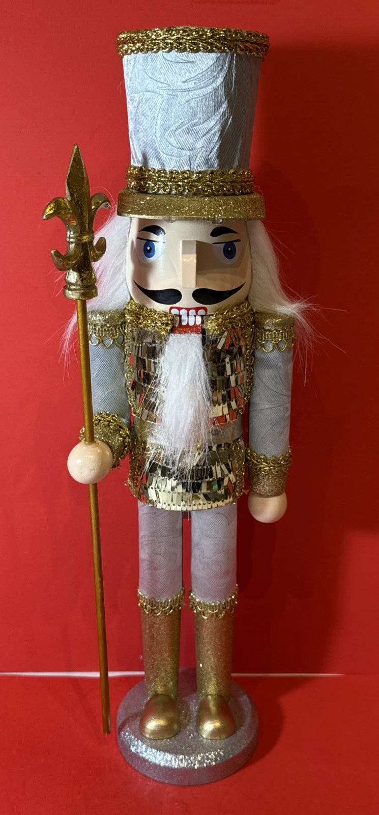 Walgreens 2016 Holiday Nutcracker 16" Silver And Gold Clothes Fleur De Lis Staff