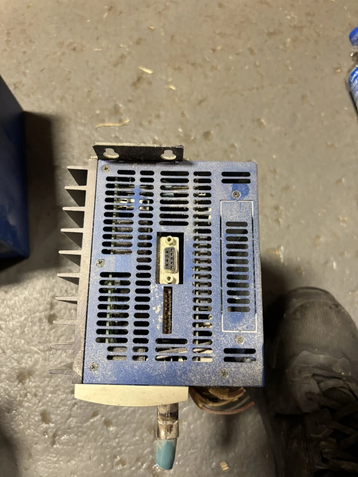 Servoaccionamiento KollMorgen SC1R06260 1.4/2.2 KVA 115230 USADO Foto 3 de 4