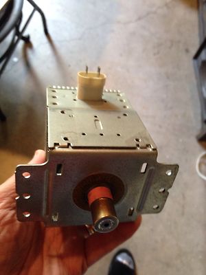GE General Electric Microwave Oven Magnetron WB2710981
