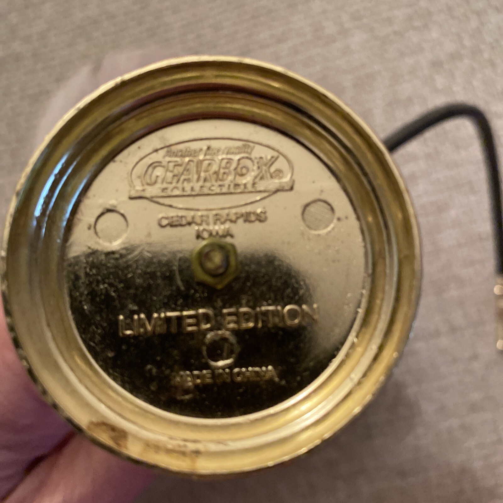 GearBox Collectibles 007533 Skelly Aromax Wayne Gas Pump Model