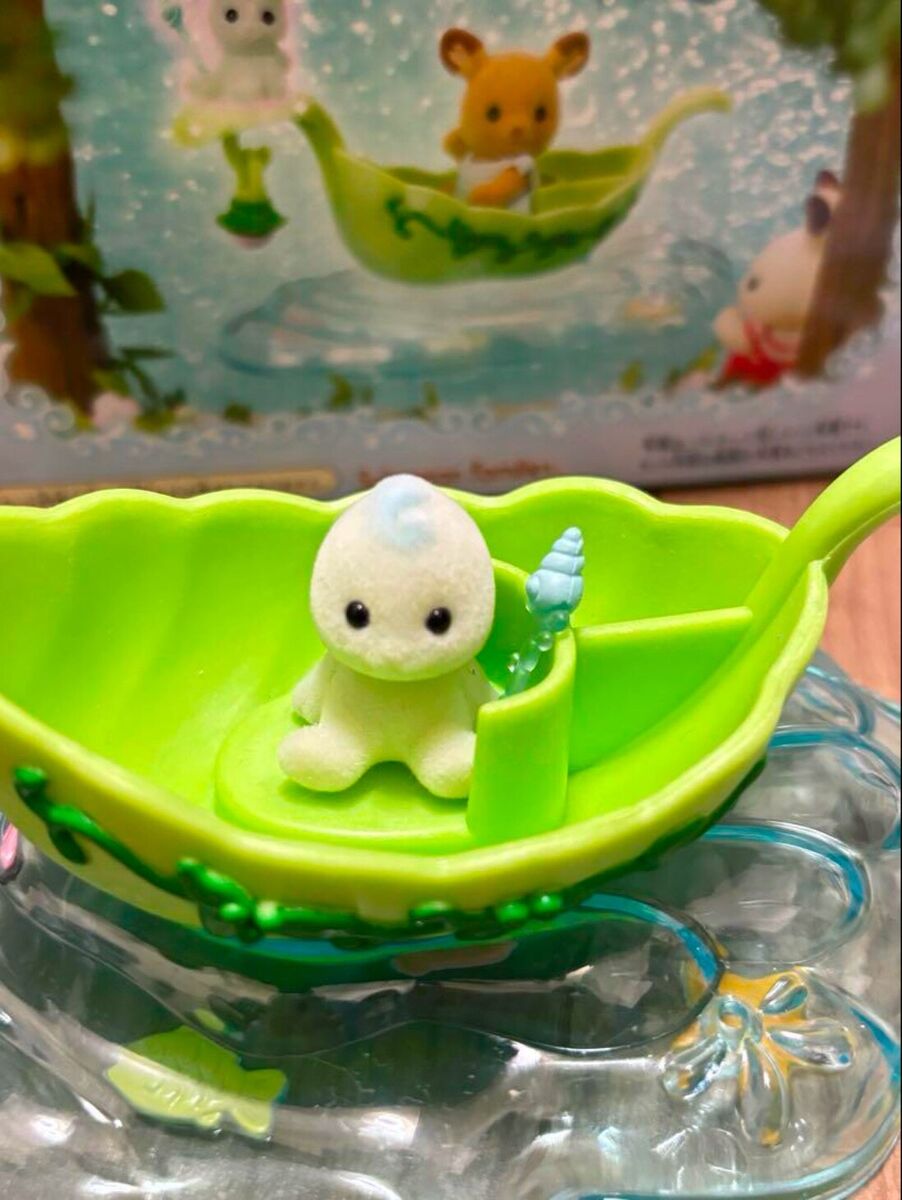 Sylvanian Families Drop Fairy & Mushroom Fairy Calico Sylvanian Families Drop Fairy & Mushroom Fairy Calico