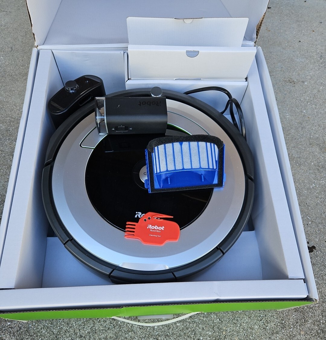 【新品】【未使用】◼iRobot◼︎ロボット掃除機★Roomba 690★本体★ iRobot Roomba 690 Wi-Fi Connected Robotic Vacuum Cleaner | eBay