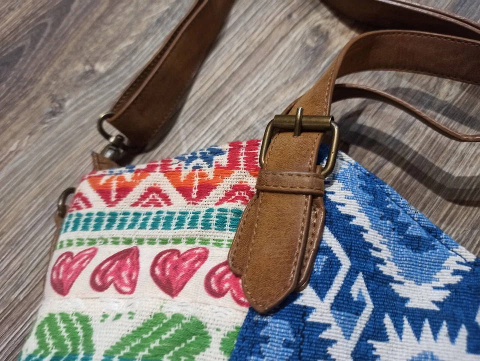 Bolsa feminina Desigual multicolor - Imagem 4 de 4