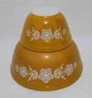 Vintage Pyrex Butterfly Print Gold Bowl Set 401 And 403