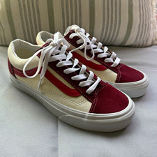 VANS Unisex Low Top Lace-Up Sneakers Burgundy/White Solid Rubber Outsole