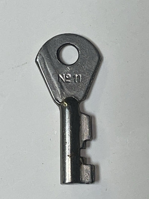 Vintage Cheney #11 Barrel Key-Luggage, Trunk, Suitcase, Instrument Case