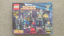 BRAND NEW AND SEALED LEGO Dc Comics Super Heroes The Batcave 6860
