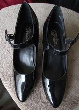 Ladies Court Shoes size 9 Trans/crossdresser 