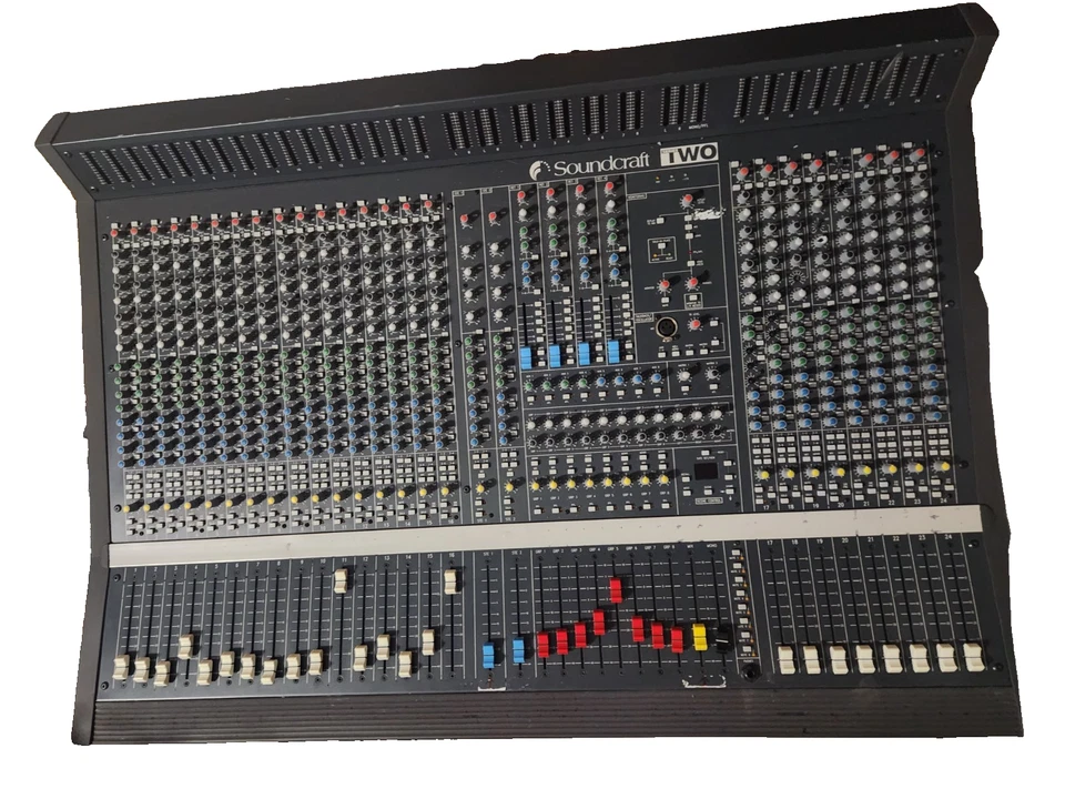 Soundcraft serie DOS 24 canales mezcla audio consola Harman Professional studi Foto 3 de 4