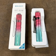 Olight I3T EOS Red  Green Chameleon Birthday Exclusive Flashlight New Open Box
