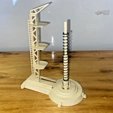 VINTAGE MARX CAPE CANAVERAL MISSILE BASE MISSILE LAUNCHER GANTRY