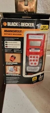 BLACK & DECKER TOOLS MARKSMAN™ DISTANCE MEASURER BDSM100