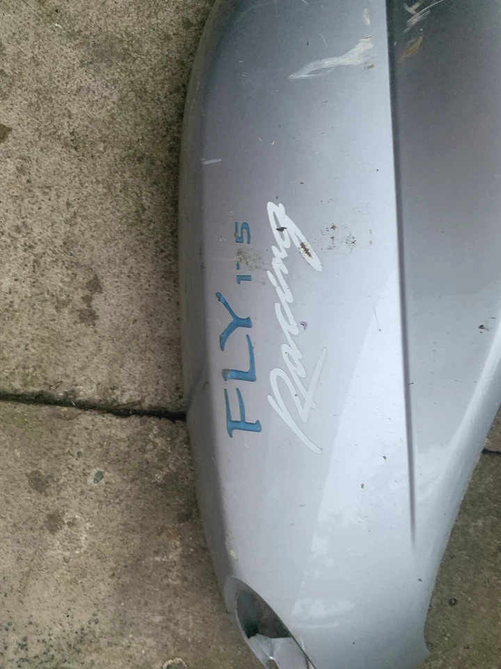 Piaggio FLY125 RIGHT Hand Side Rear Fairing Cover Panel 2004-2012 621987 125 - Image 2 of 4
