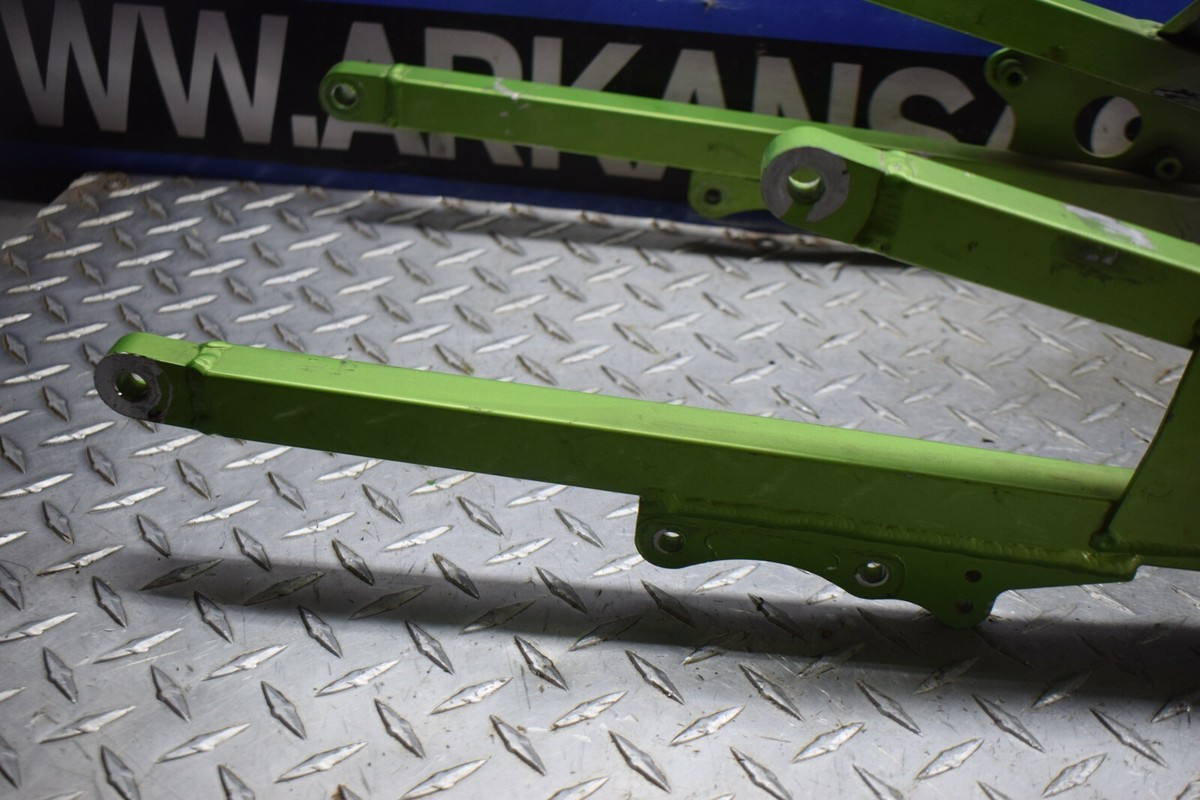 362 REAR SUB FRAME TAIL MOUNT 96 KAWASAKI ZX9R ZX 9 R ZX9 362 REAR SUB FRAME TAIL MOUNT 96 KAWASAKI ZX9R ZX 9 R ZX9