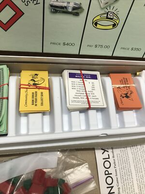 MONOPOLY 1999 Board Game With Original Money Bag Winning Token