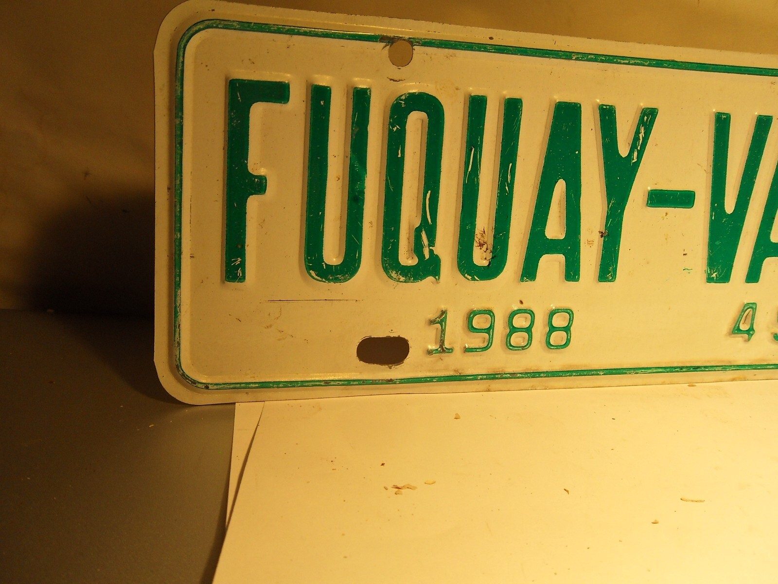 RARE 1988 FUQUAYVARINA NC NORTH CAROLINA CITY LICENSE PLATE TAG TOPPER
