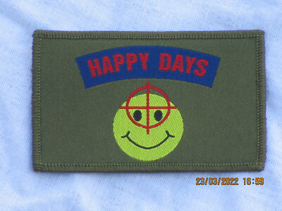 HAPPY DAYS,Smiley,Target,Unit ID Morale Patch,Klett Rückseite ,Abzeichen,oliv