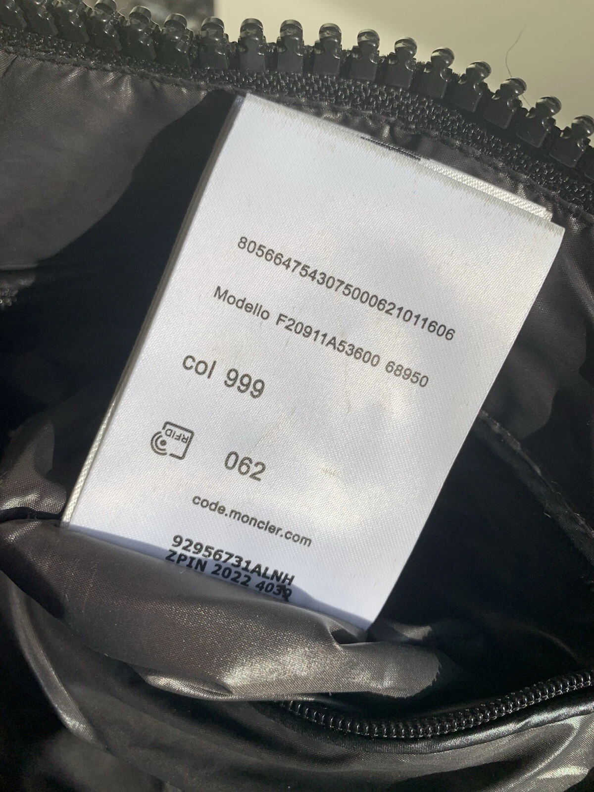 Moncler MAYA GIUBBOTTO piumino d'oca puro piumino giubbino imbottito con cappuccio rimovibile taglia 4 LG