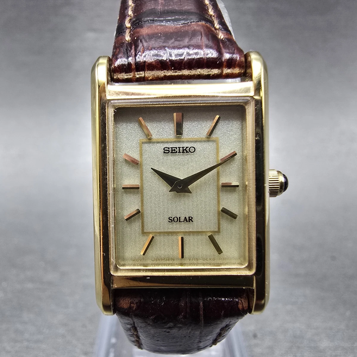 SEIKO Solar V115-0CJ8 Gold Roman Dial Tank 18mm Quartz Women’s Watch Black Calf ❌❌❌ Seiko Tank Solar Ladies Ref. V115-0BD0 Solar movement  main image 2